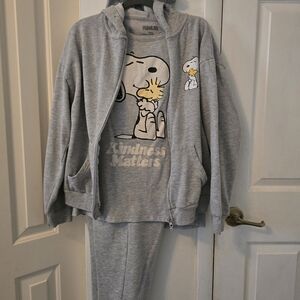 Peanuts Snoopy Kindness Matters Gray Set